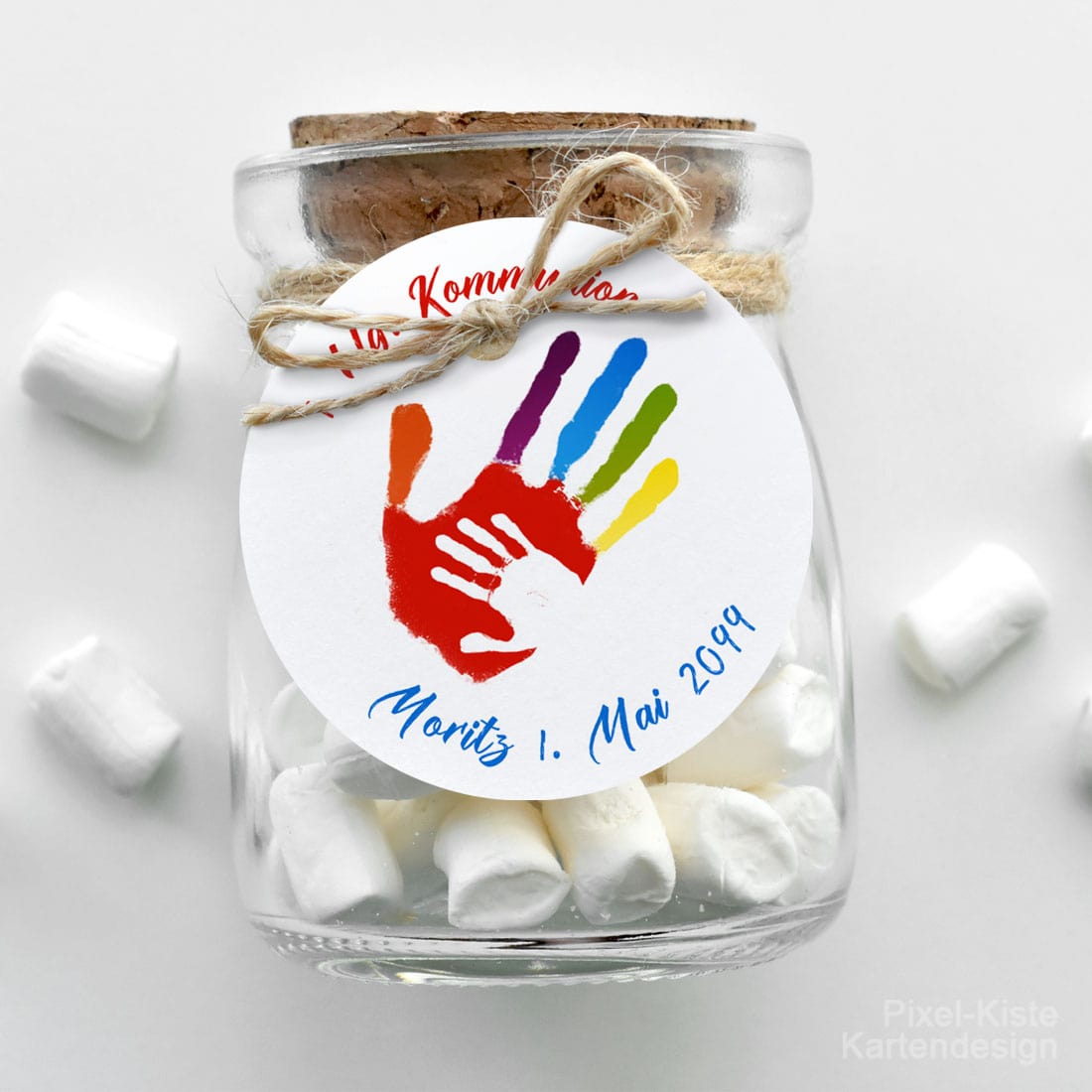 runder Geschenkanhänger Erstkommunion «In Gottes Hand